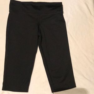 C9 Little girl workout crop leggings Sz 4